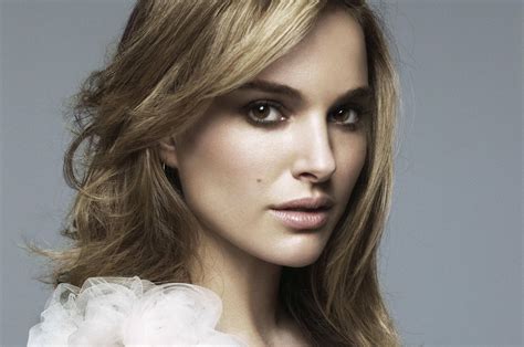 natalie portman wallpaper|natalie portman hd wallpaper.